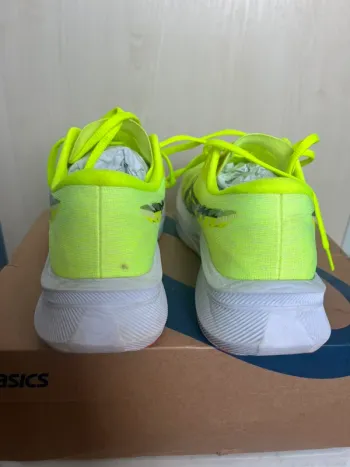 Used Asics Magic Speed 4 bike — image 3 of 9