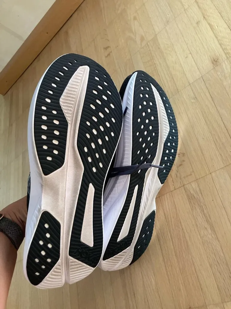 Used Hoka Mach 6 bike — image 3 of 3