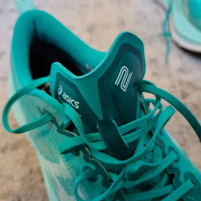 Used Asics Superblast 2 bike — image 7 of 10