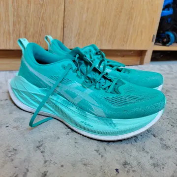Used Asics Superblast 2 Running Shoes