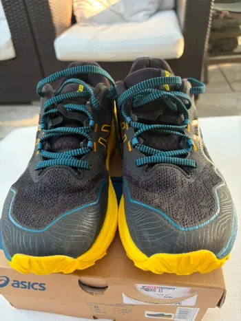 Used Asics Gel Trabucco 11 bike — image 8 of 13