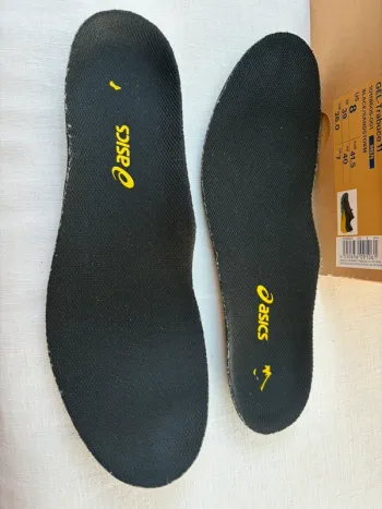 Used Asics Gel Trabucco 11 bike — image 9 of 13