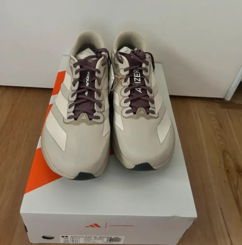Adidas EVO SL Woven bike d'occasion — image 3 sur 4