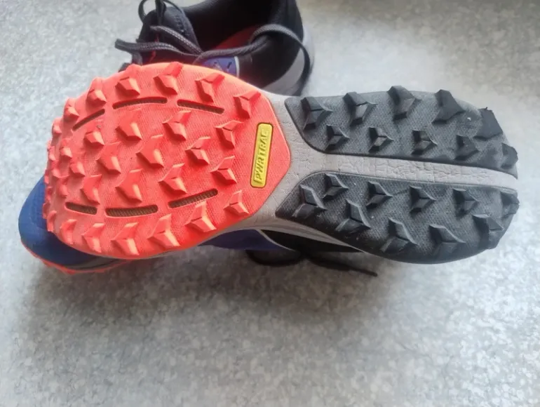 Używany Saucony Xodus Ultra bike — zdjęcie 4 z 5