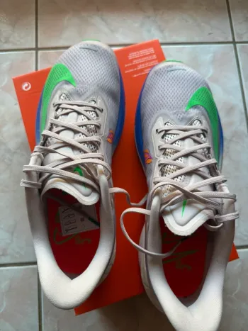 Used Nike Zoom Fly 6 bike — image 4 of 7