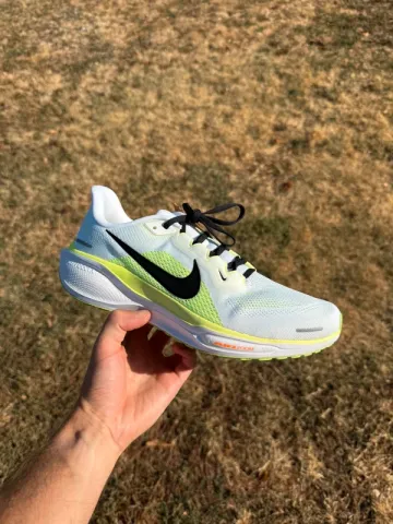 Used Pegasus 41 Running Shoes