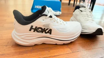 Used Hoka Clifton 10 bike — image 1 of 4