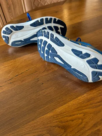 Asics GT-2000 13 bike d'occasion — image 7 sur 7