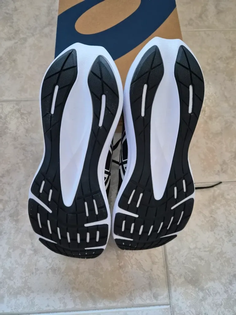 Used Asics Patriot 14 bike — image 6 of 10