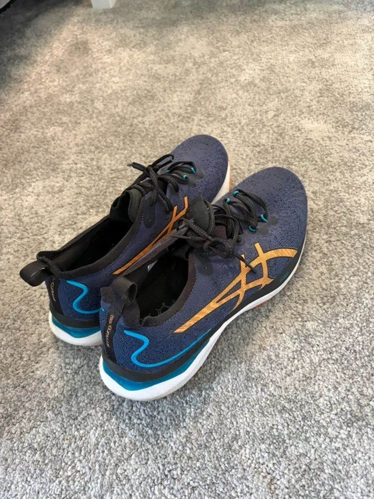 Asics Laufschuhe bike d'occasion — image 2 sur 5