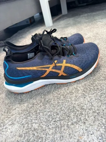 Asics Laufschuhe bike d'occasion — image 1 sur 5