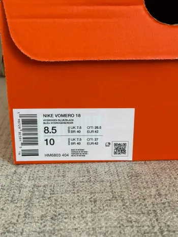 Used Nike Vomero 18 bike — image 12 of 15