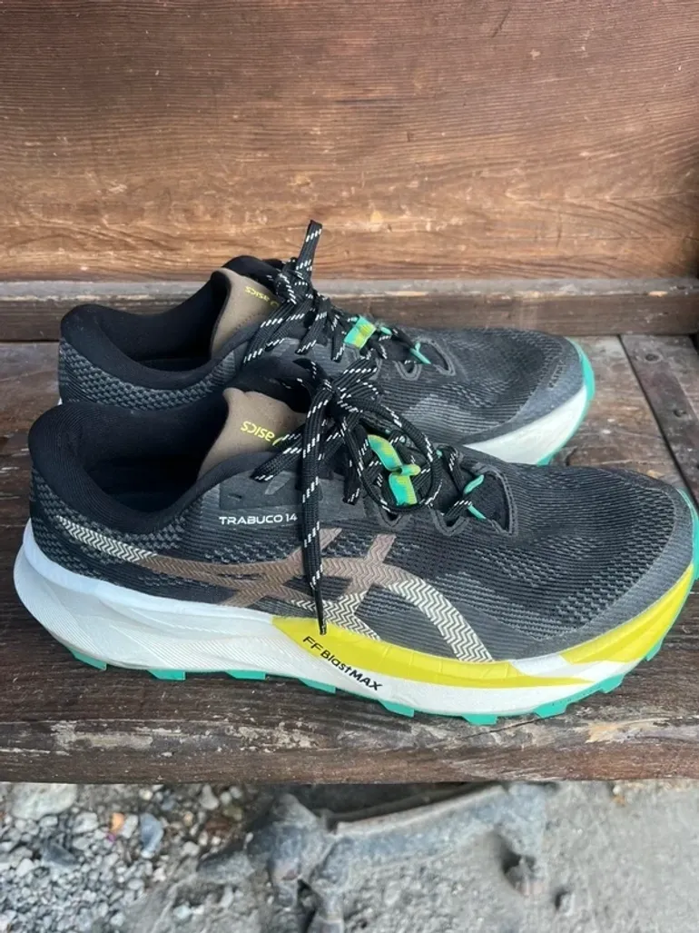 Used Asics Trabuco Gel 14 bike — image 2 of 5