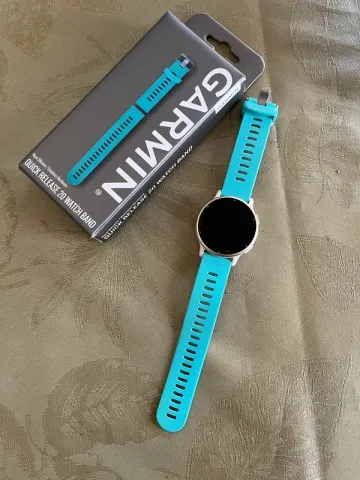 Used Garmin VivoActive 5 Electronics