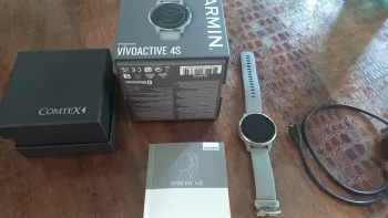 Gebrauchtes Garmin Vivoactive 4S bike — Bild 2 von 5