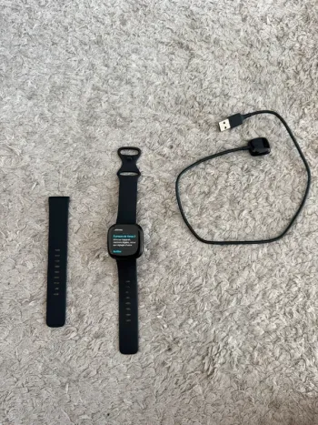 Used Fitbit Versa 3 bike — image 1 of 4