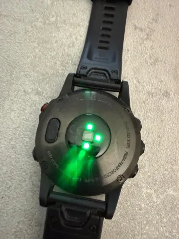 Used Garmin fēnix 5 Plus Sapphire bike — image 2 of 3