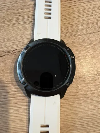 Used Garmin Fenix 6x Sapphire bike — image 3 of 4