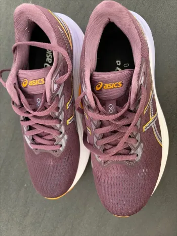 Used Asics Gel Superion 8 bike — image 2 of 4