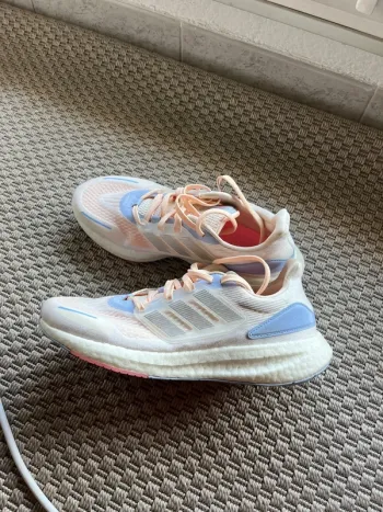 Used Adidas Solar Boost bike — image 1 of 4