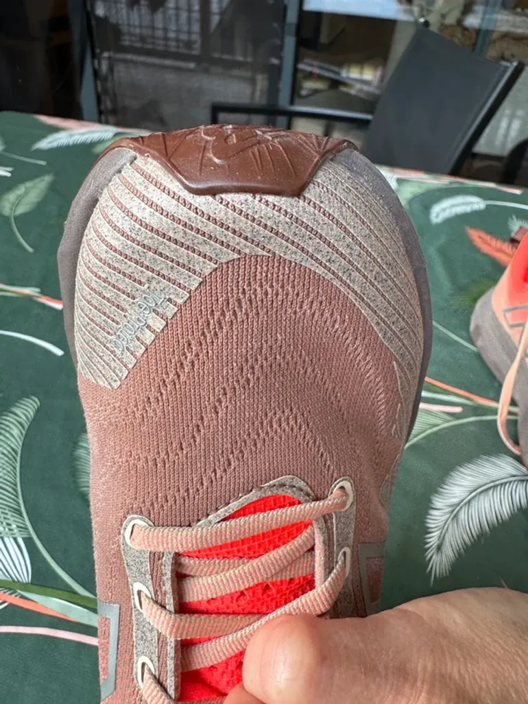 Used New Balance Running Shoes Damen bike — image 8 of 11