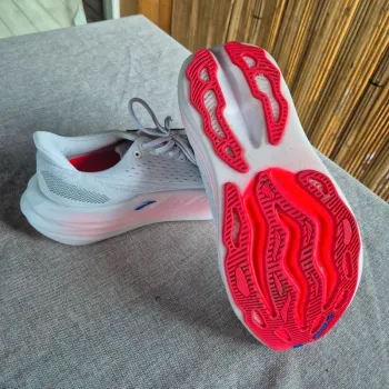 Used Brooks Glycerin Max bike — image 4 of 4