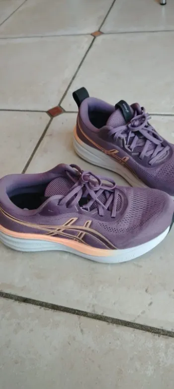Gebrauchtes Asics Mauve bike — Bild 3 von 4