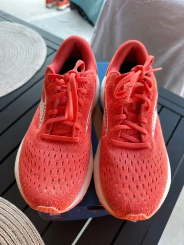 Used Brooks Ghost 16 Running Shoes