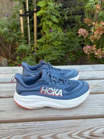Used Hoka Skyflow bike — image 3 of 5