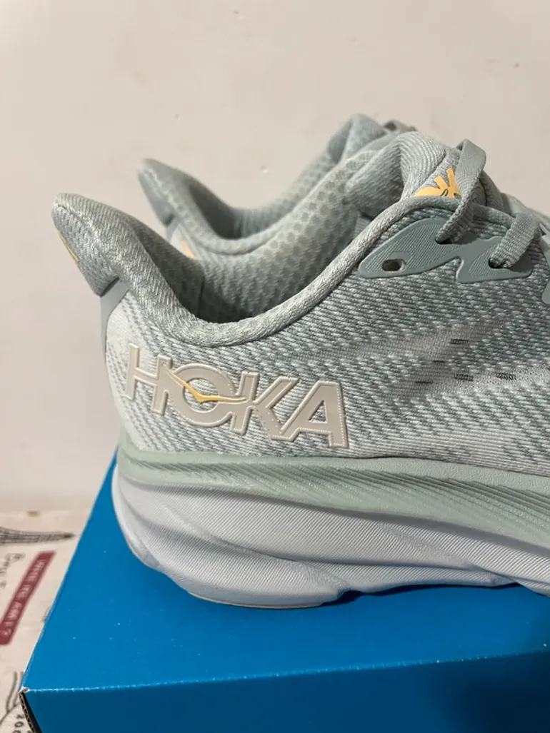 Used Hoka Clifton 9 bike — image 10 of 14