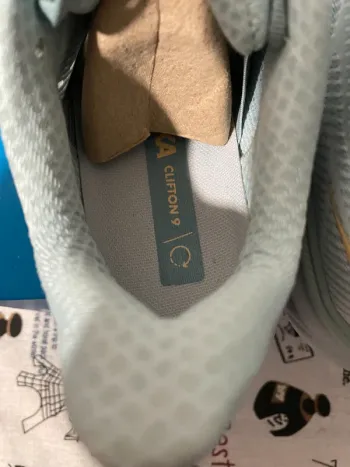 Used Hoka Clifton 9 bike — image 12 of 14