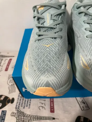 Used Hoka Clifton 9 bike — image 9 of 14