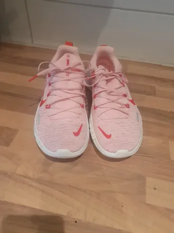 Käytetty Nike Free bike — kuva 1 / 6