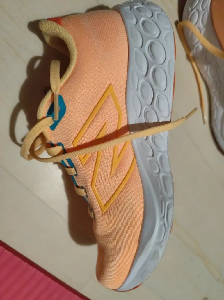 Used New Balance Baskets bike — image 4 of 13