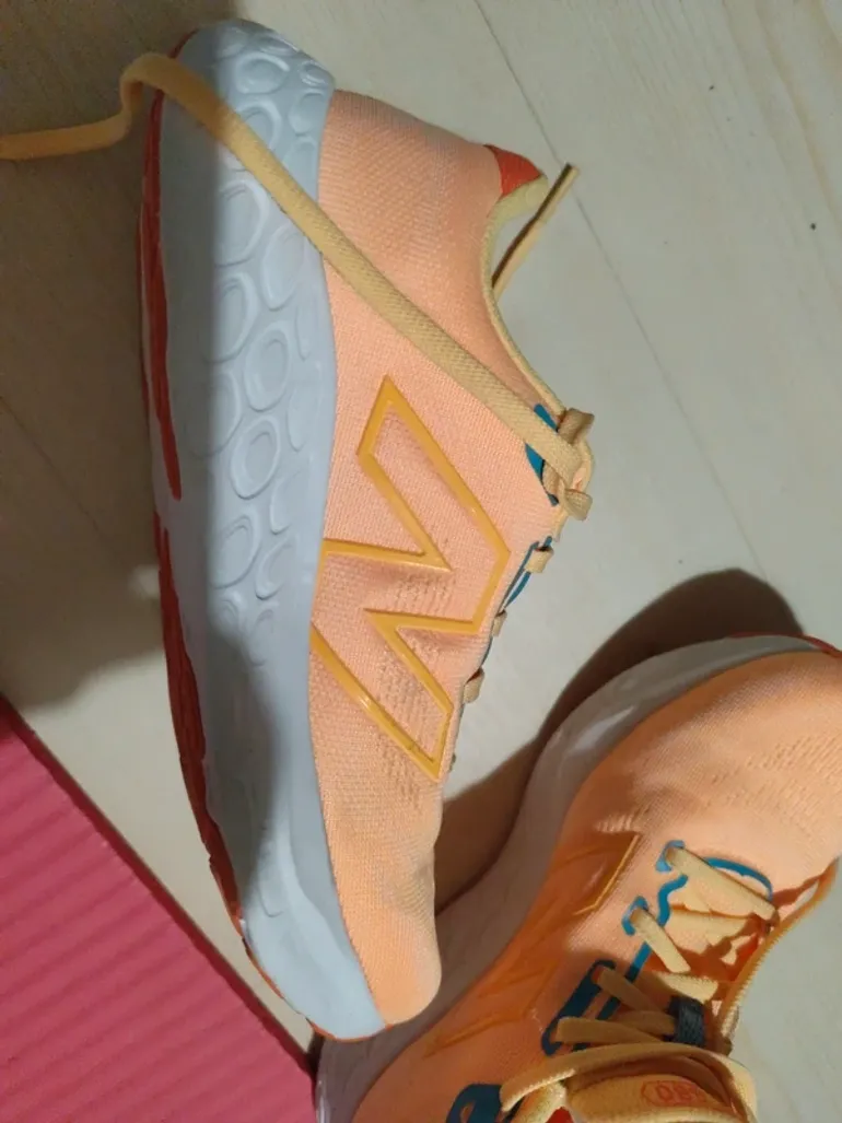 Used New Balance Baskets bike — image 7 of 13