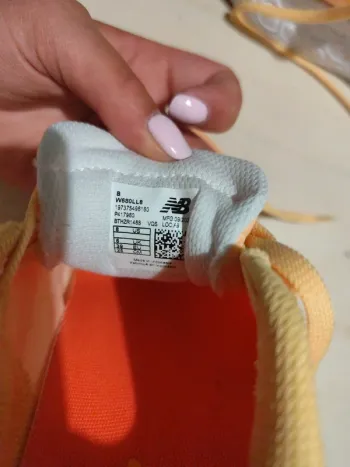 Used New Balance Baskets bike — image 6 of 13
