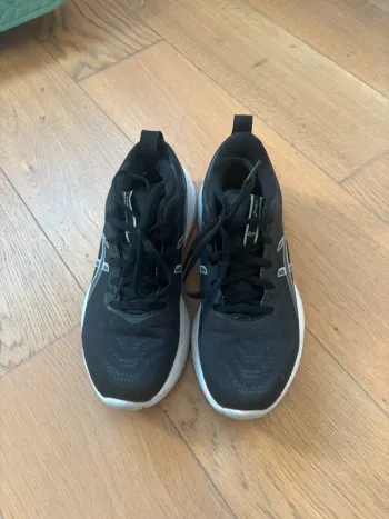 Used Asics Gel Cumulus 27 bike — image 3 of 4
