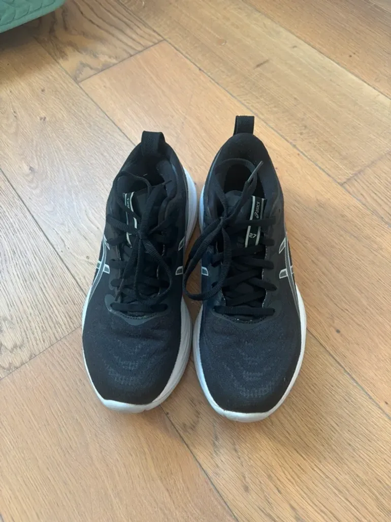 Used Asics Gel Cumulus 27 bike — image 3 of 4