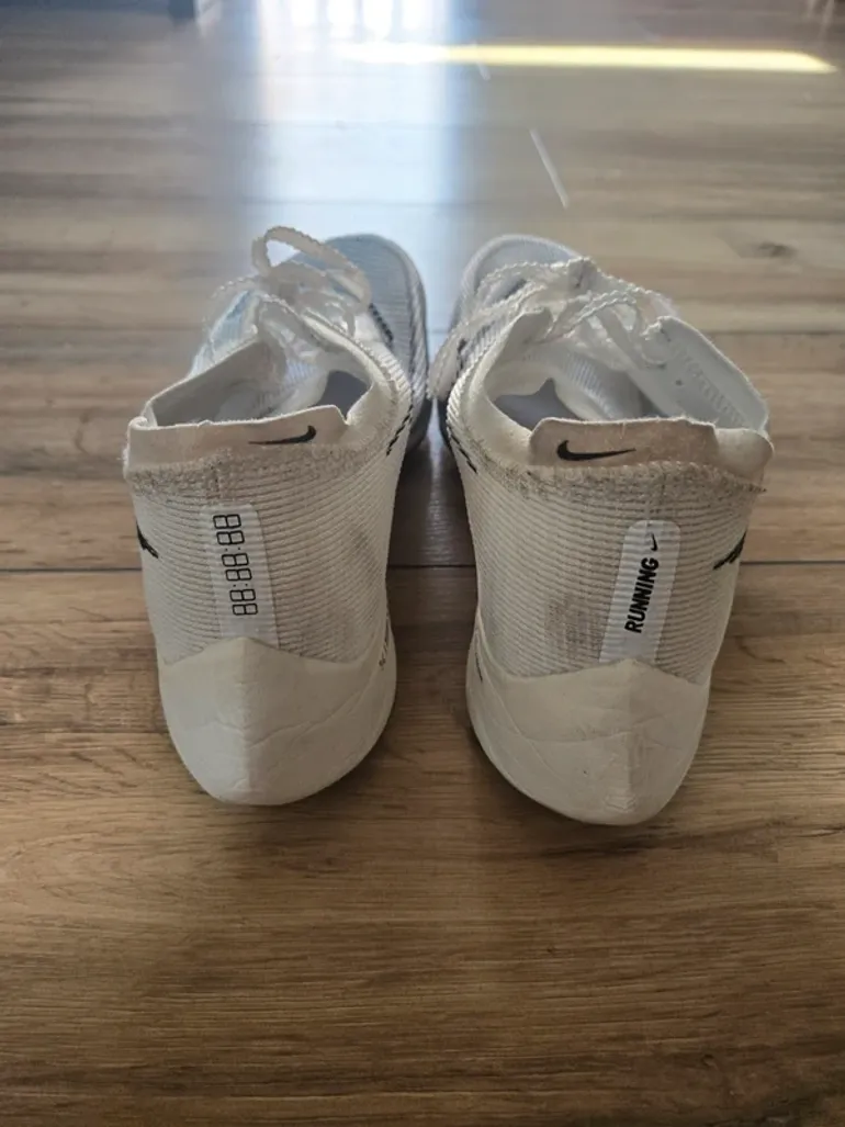 Used White ZoomX Vaporfly NEXT% 2 bike — image 5 of 7