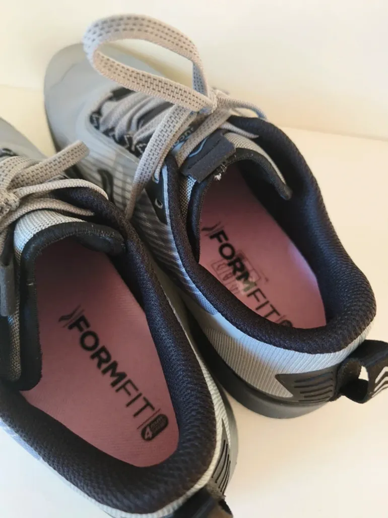 Used Saucony Damen Laufschuhe Größe 39 bike — image 4 of 6