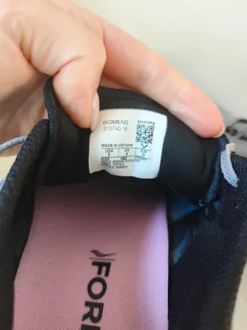 Used Saucony Damen Laufschuhe Größe 39 bike — image 5 of 6
