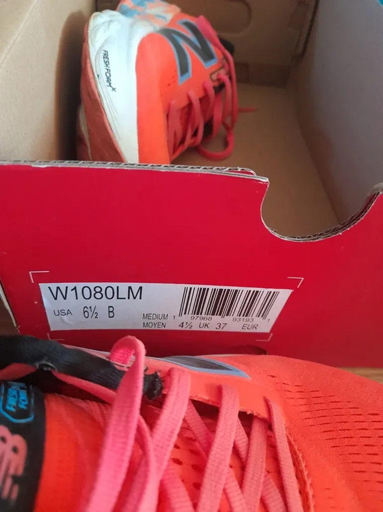 New Balance 1080 v14 2025 bike usato — immagine 3 di 6