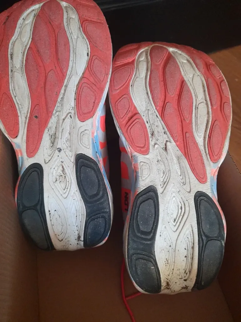 New Balance 1080 v14 2025 bike usato — immagine 6 di 6