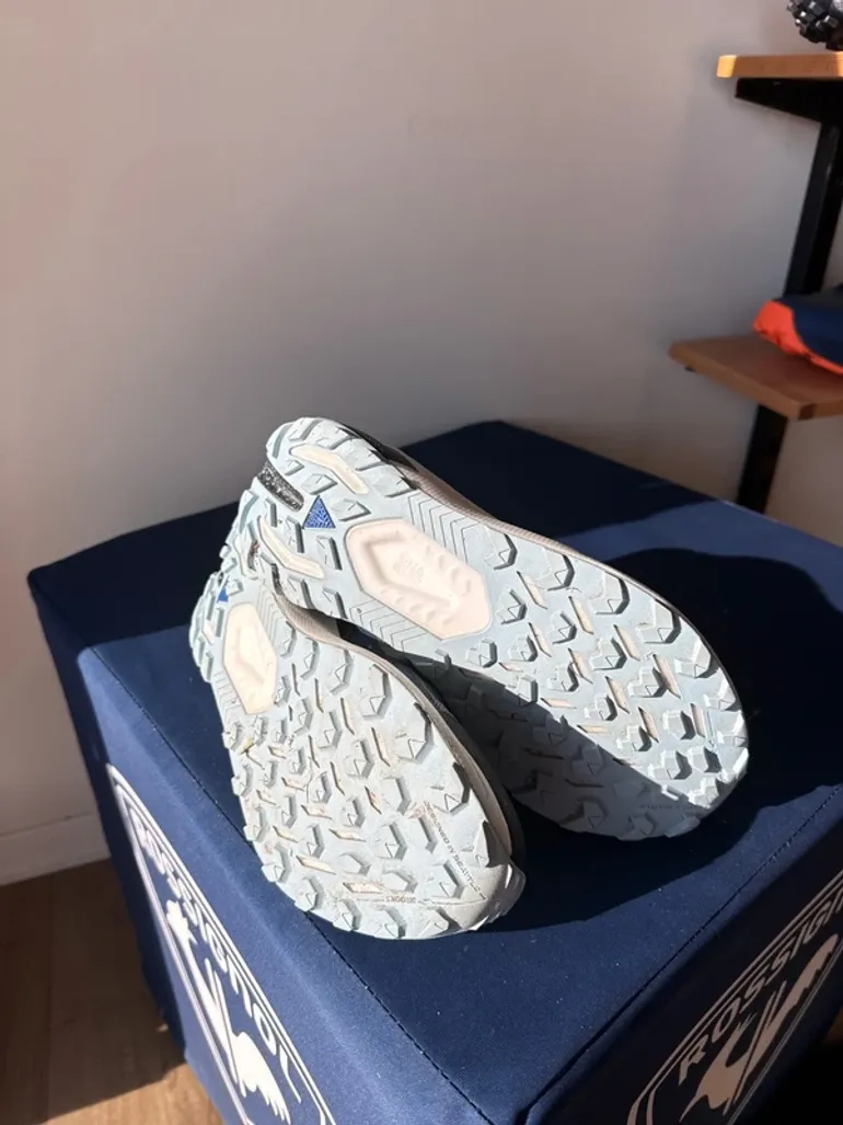 Used Brooks Running Shoes bike — image 2 of 2