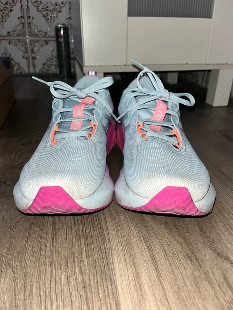Asics Novablast bike usato — immagine 6 di 7