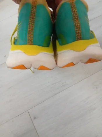Used Hoka Rocket X 2 bike — image 3 of 5