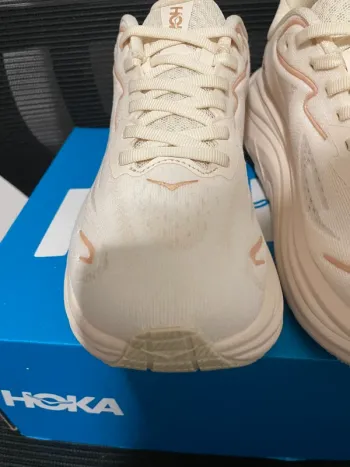 Used Hoka Clifton 10 bike — image 6 of 14