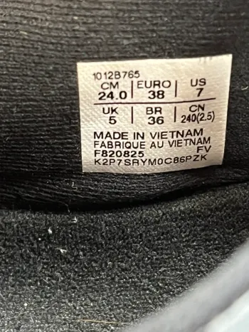 Used Asics Novablast 5 bike — image 6 of 14
