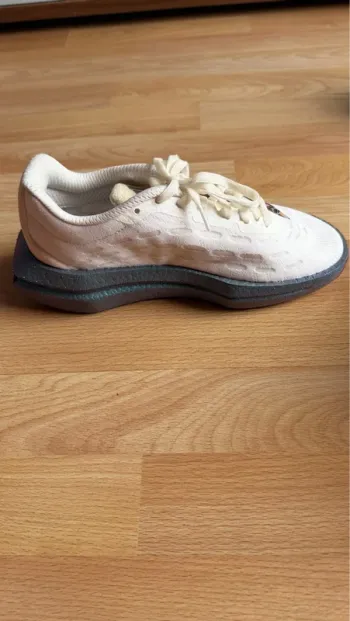 Used Adidas Light Boost bike — image 4 of 7