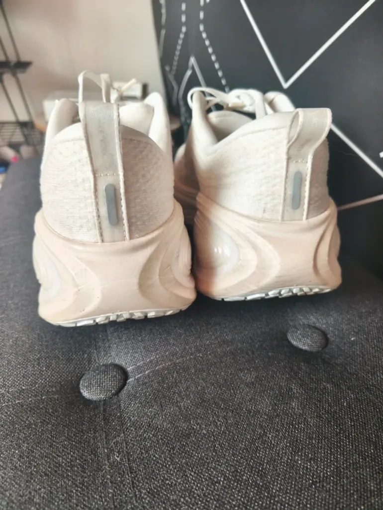 Nike Vomero Plus bike usato — immagine 4 di 5